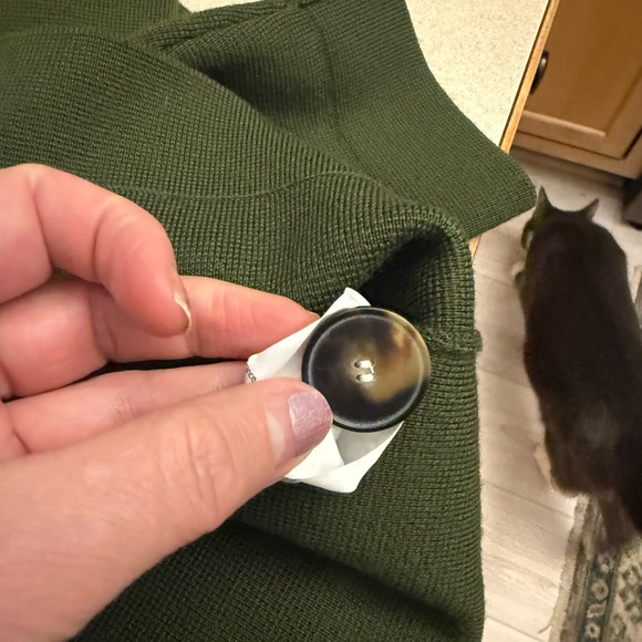 Sézane NWOT Olive Green Cardigan - Picture 11 of 11